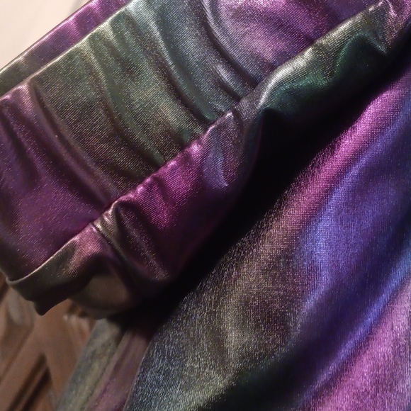 Forever 21 Iridescent 1x Leggings - Picture 2 of 3